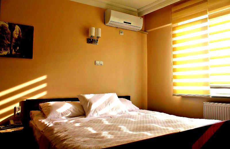 Hotel Sayeban